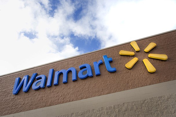 Walmart divests of Shoes.com - Talk Business & Politics