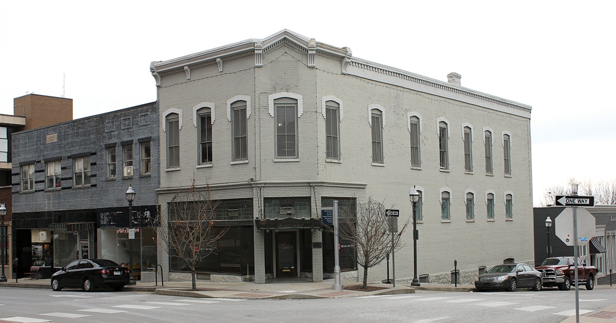 Historic downtown Fayetteville building sold to local investors for 1