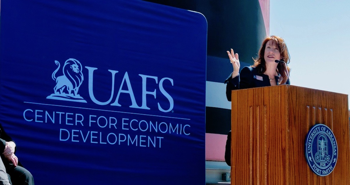 Gov. Hutchinson attends ceremonial opening of UAFS Center for Economic Development Talk
