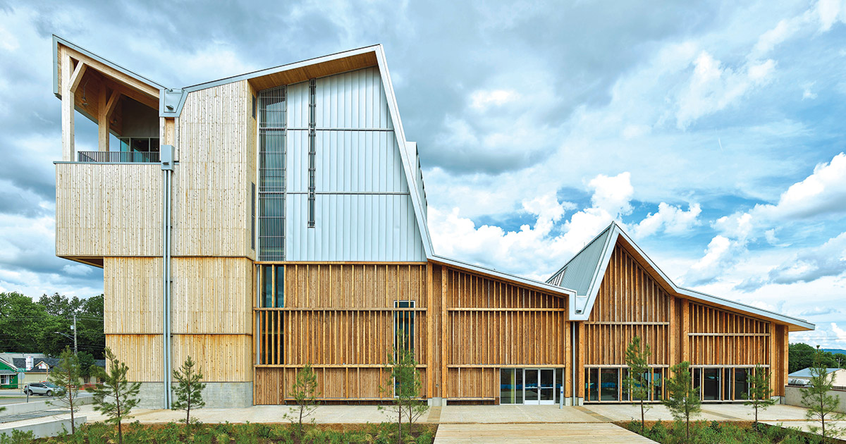 Honored Anthony building houses University of Arkansas wood, housing research