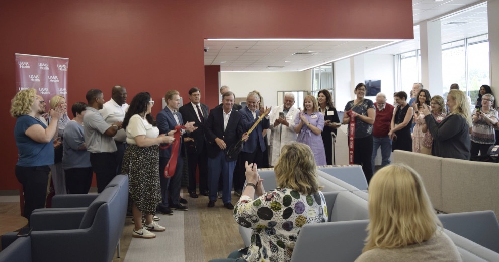 UAMS opens new orthopaedic and sports medicine clinic in Little Rock
